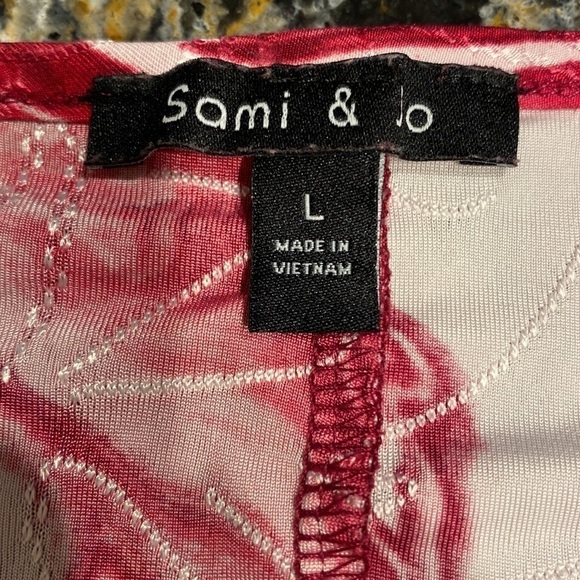 B womens Sami & Jo casual stretch bright pink 3/4 sleeve regular size top L - Picture 3 of 4